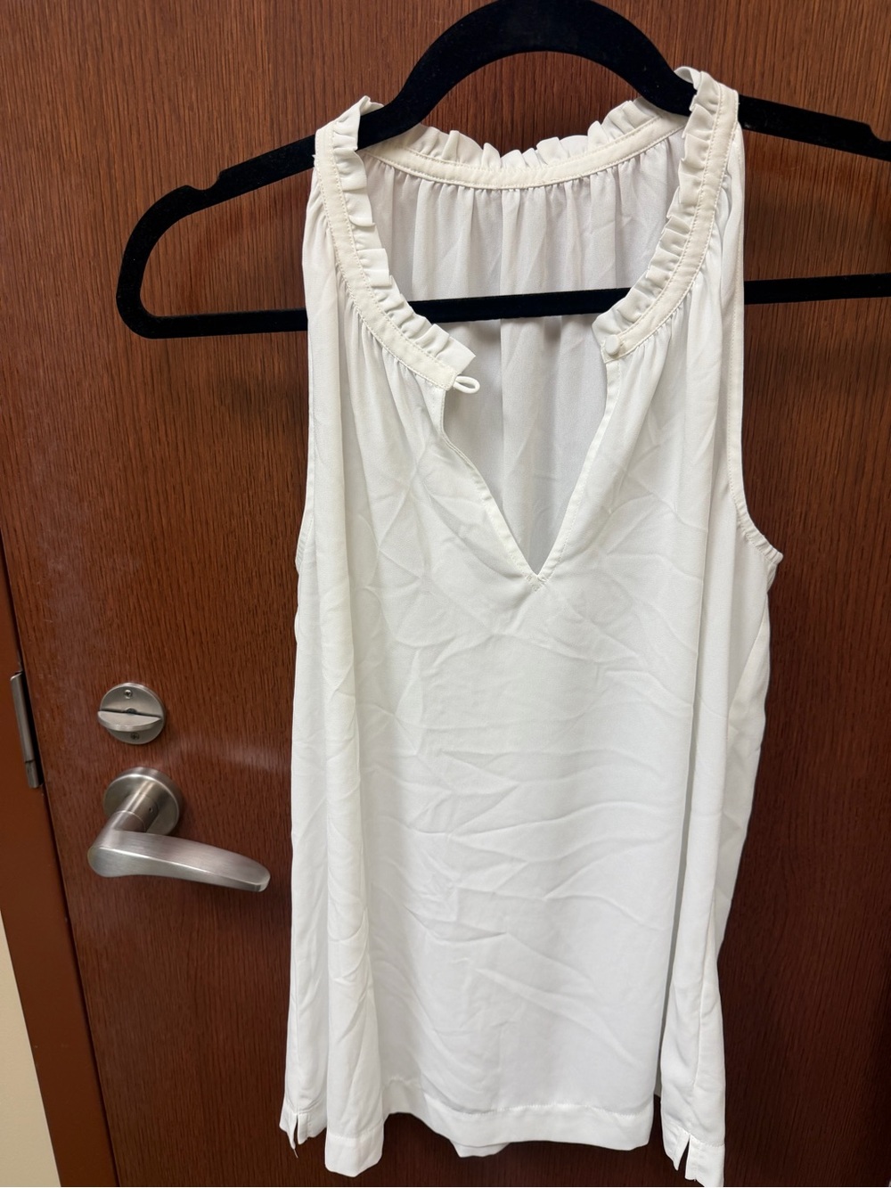 4 Small Blouse Bundle - Picture 13 of 13